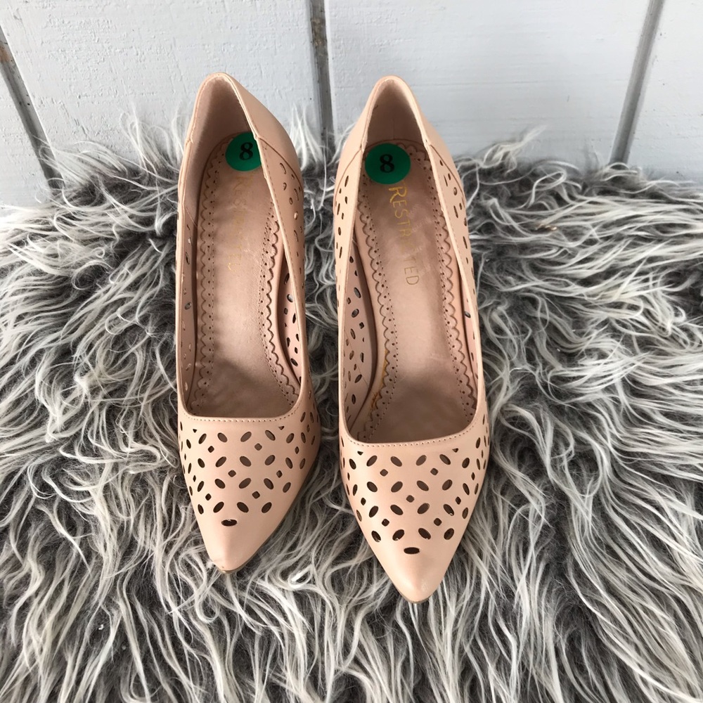 Restricted Pointed Toe Heels - image 4